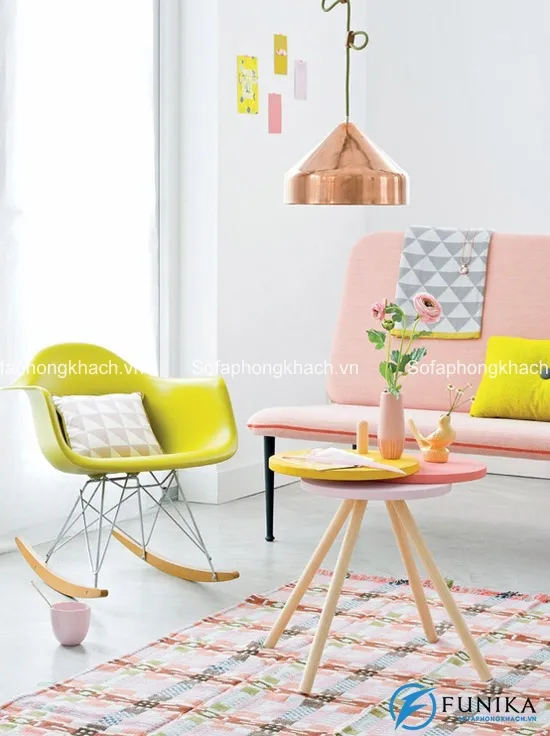 Sắc vàng vui nhộn của ghế sofa phòng khách