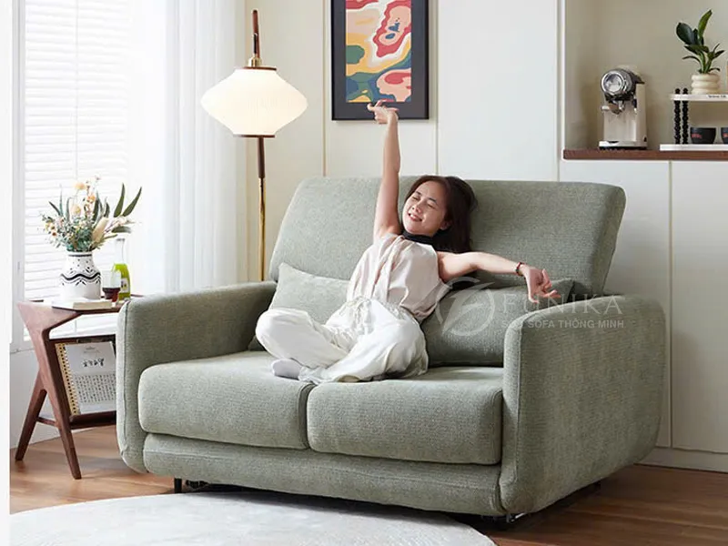 Ghế sofa giường thông minh cao cấp T188 khi ở trạng thá ngồi thư giãn