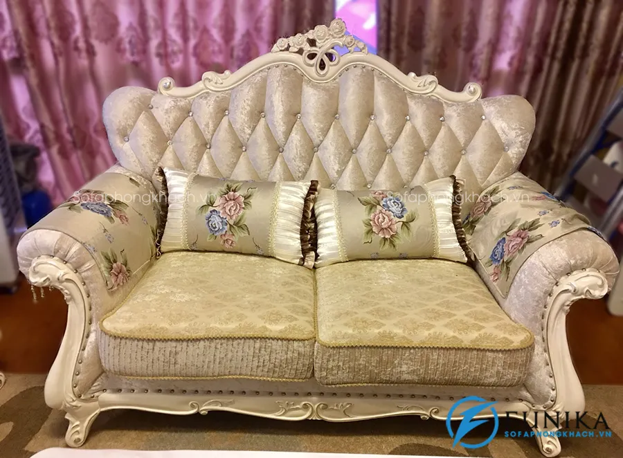 Sofa cổ điển 7217