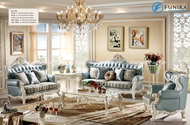 Giống như nàng thơ kiều diễm, ghế sofa cổ điển châu Âu sẽ là một điểm nhấn ấn tượng hoàn hảo cho không gian phòng khách