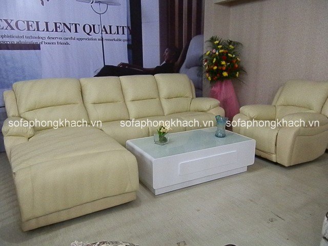 Sofa góc màu kem thanh lịch và trang nhã