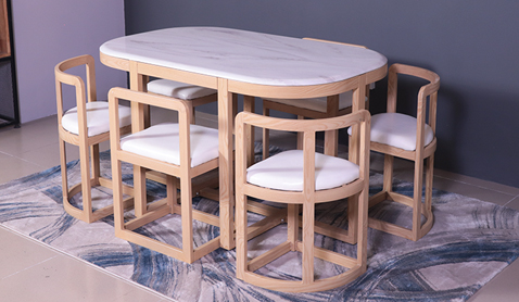 Bộ bàn ăn thông minh sẽ là lựa chọn hoàn hảo cho mọi gia đình. Với thiết kế thông minh, bộ bàn ăn này có thể tự động mở hoặc gấp lại khi sử dụng. Việc này giúp bạn tiết kiệm không gian và tiện lợi hơn khi sử dụng. Chất liệu gỗ tự nhiên tạo cho bộ bàn ăn một vẻ đẹp nguyên sơ, mang lại sự ấm áp cho từng bữa ăn.